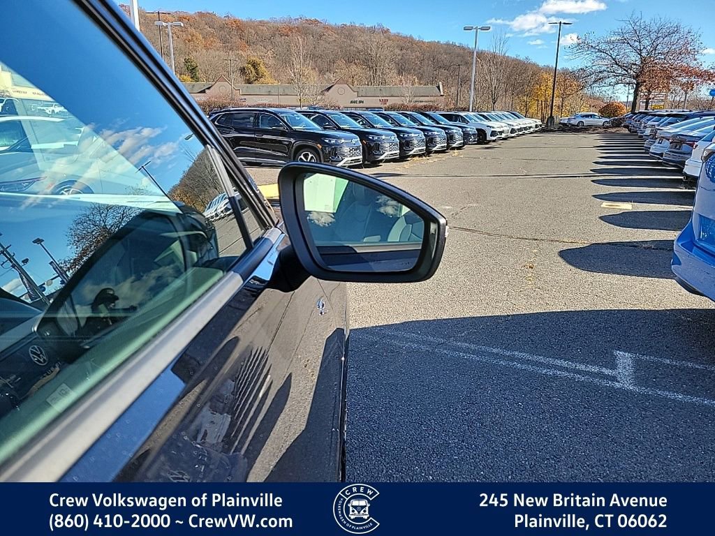 New 2026 Volkswagen Tiguan SE R-Line image 34