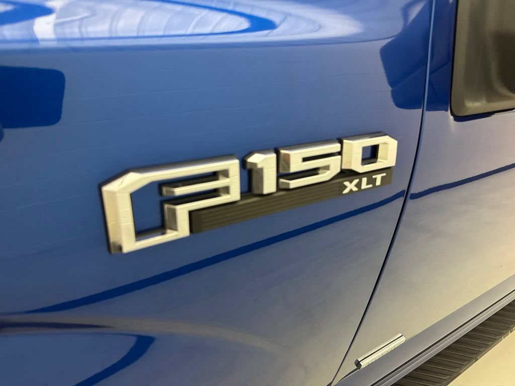 Used 2017 Ford F150 XLT w/ Equipment Group 302A Luxury AWD/4WD image 11