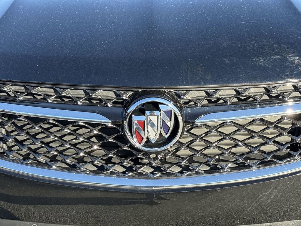 Certified 2023 Buick Envision Avenir image 36