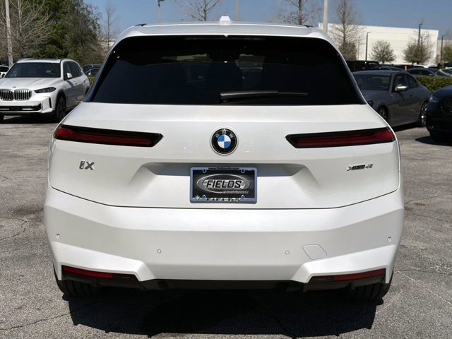 New 2026 BMW iX xDrive45 image 4