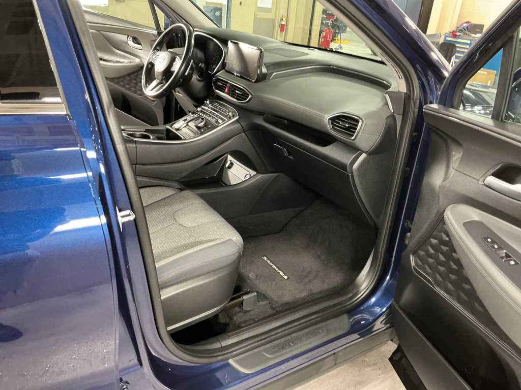 Certified 2023 Hyundai Santa Fe SEL AWD/4WD image 15