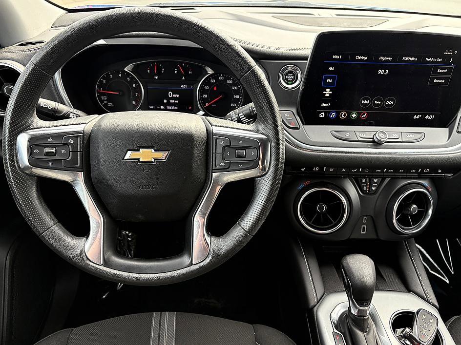 Used 2024 Chevrolet Blazer LT w/ Convenience Package FWD image 15