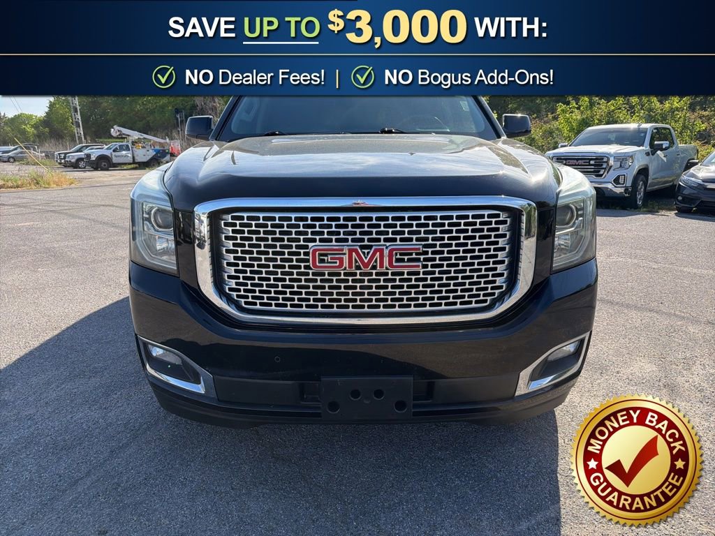 Used 2017 GMC Yukon Denali image 2