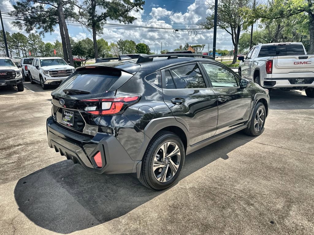 Used 2025 Subaru Crosstrek 2.0i Premium image 11