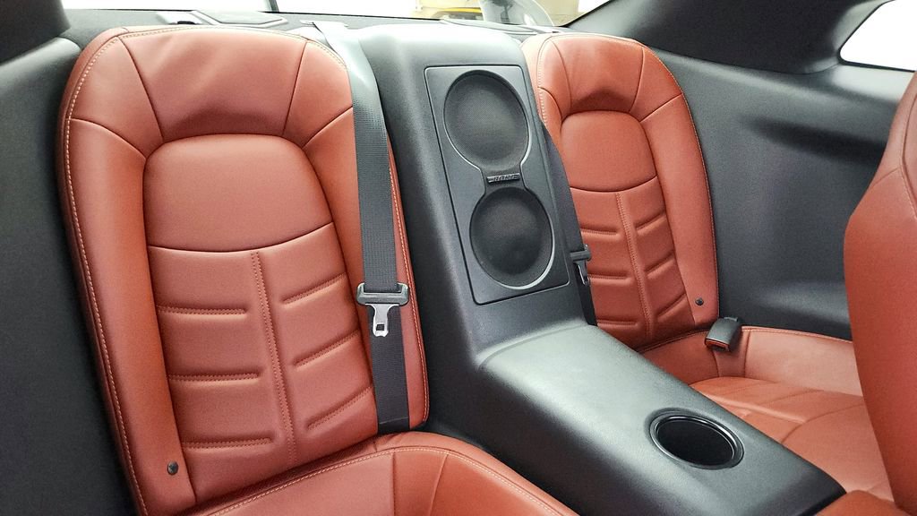 Used 2015 Nissan GT-R Premium image 38