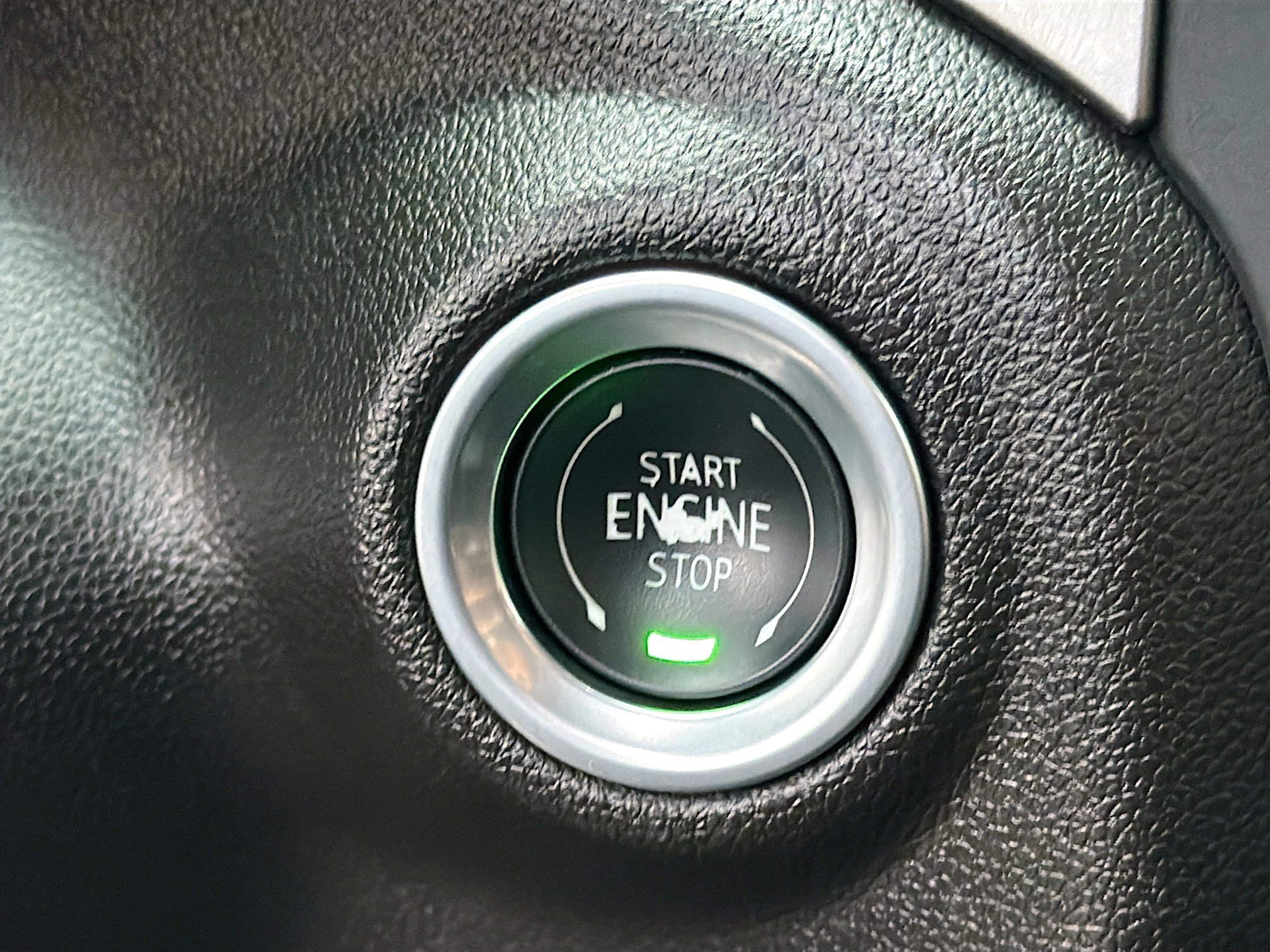 Used 2024 Chevrolet Silverado 2500 Custom w/ Custom Value Package image 30