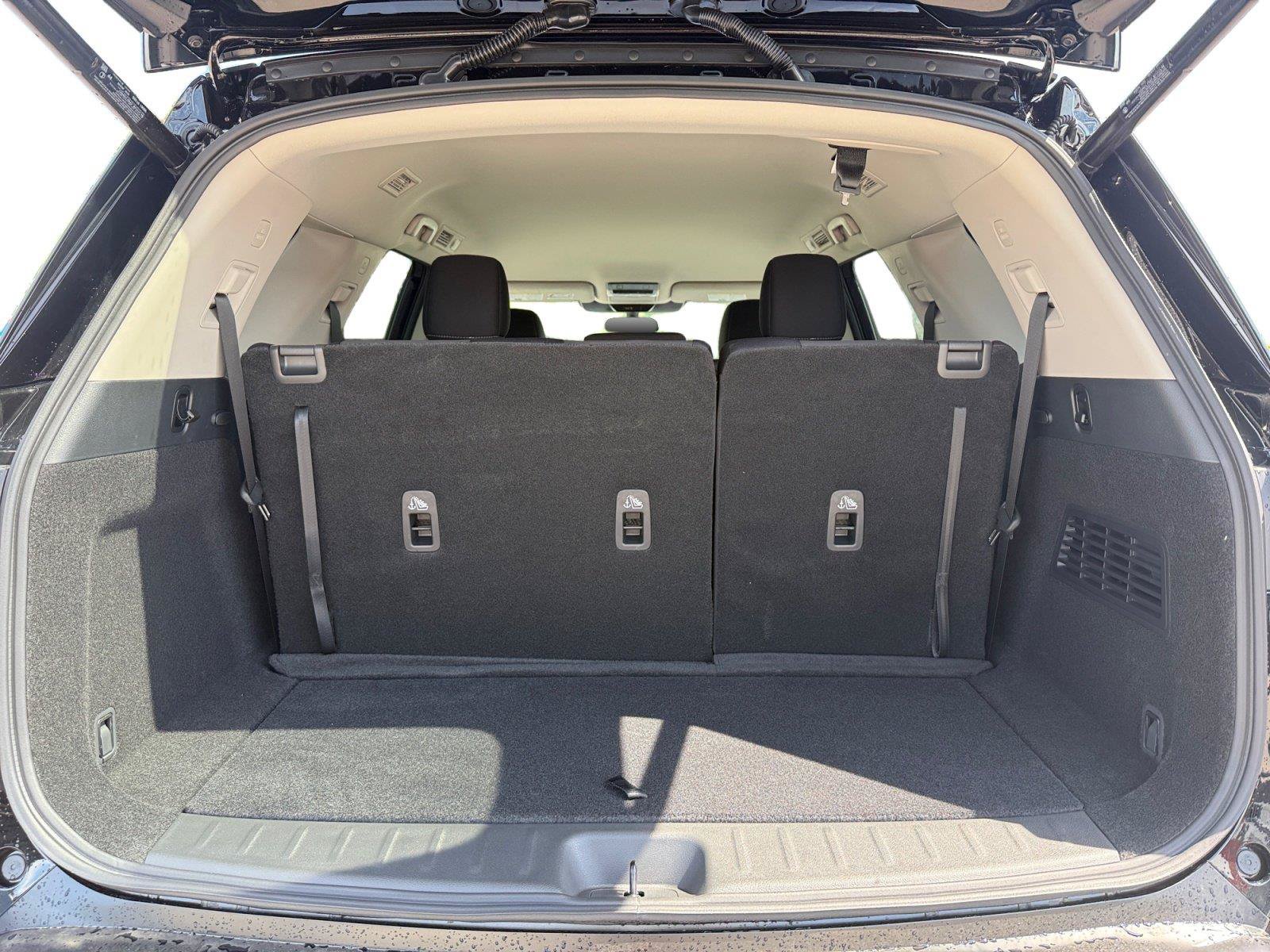 New 2026 Nissan Pathfinder SV AWD/4WD image 22