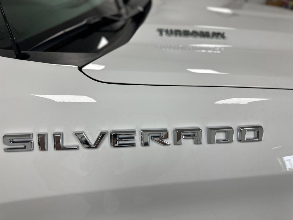 New 2026 Chevrolet Silverado 1500 Custom RWD image 27