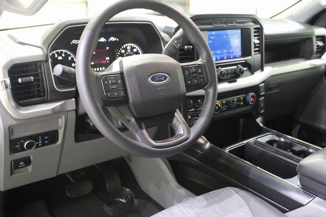 Used 2023 Ford F150 XL w/ Trailer Tow Package image 10