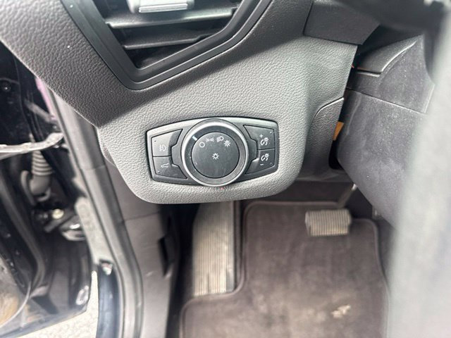Used 2017 Ford Escape SE AWD/4WD image 11