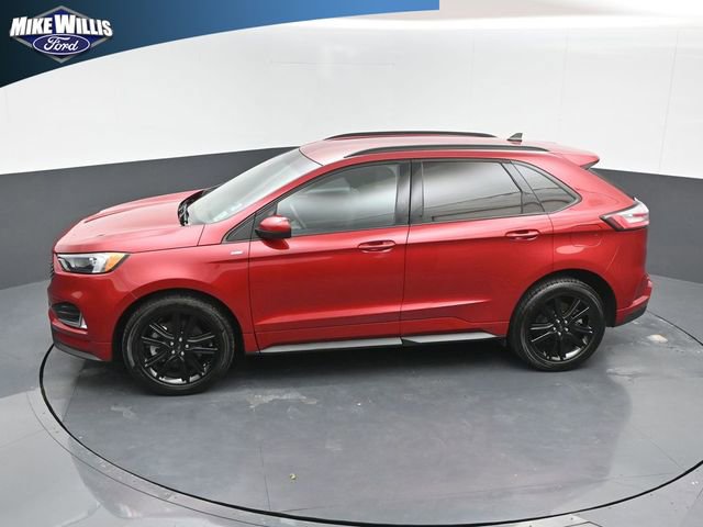 Certified 2022 Ford Edge ST-Line w/ Class II Trailer Tow Package image 12