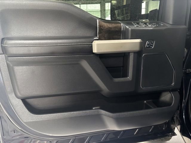 Used 2022 Ford F350 Lariat w/ Lariat Ultimate Package image 10