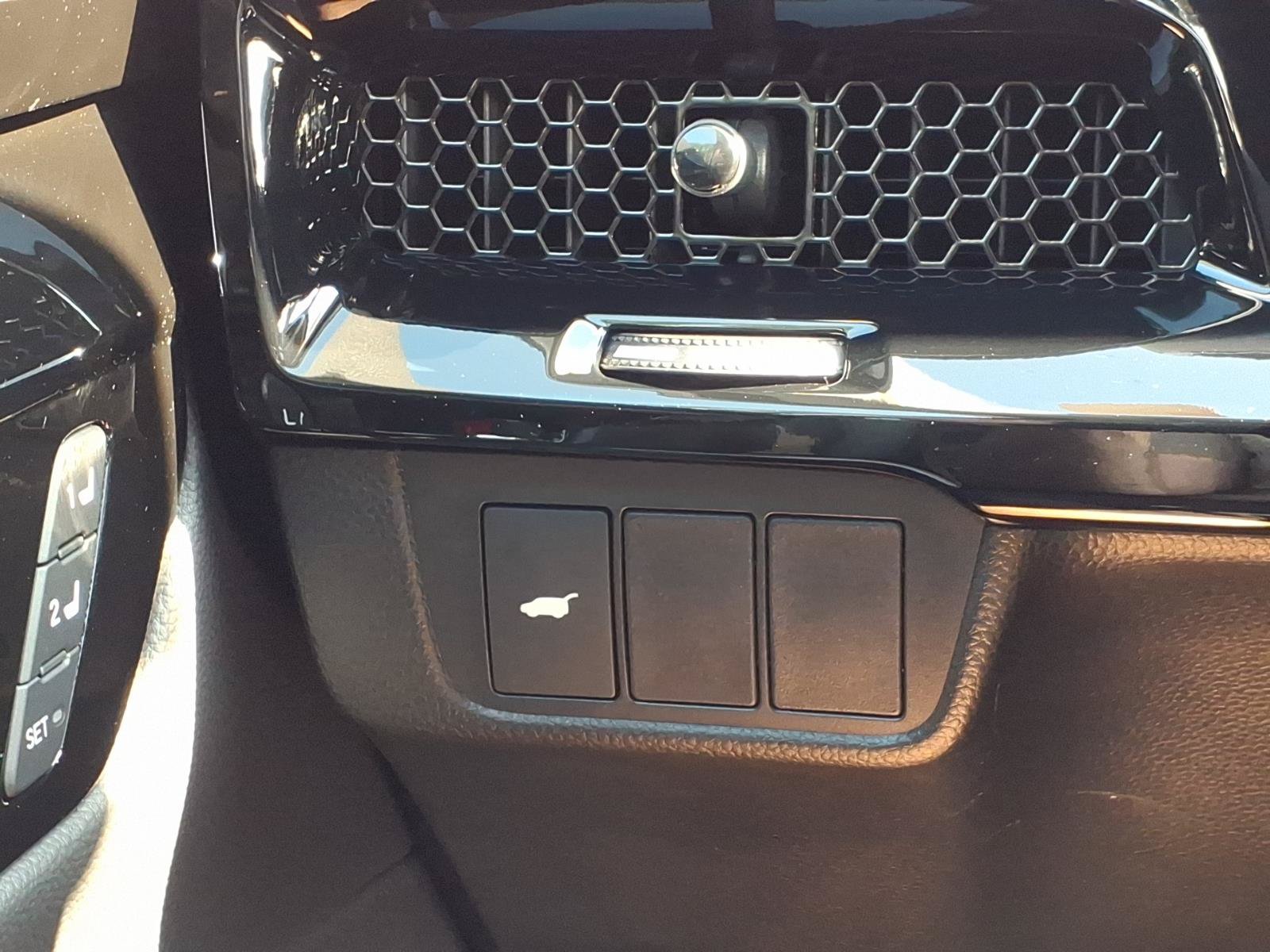 Certified 2026 Honda CR-V EX-L image 31