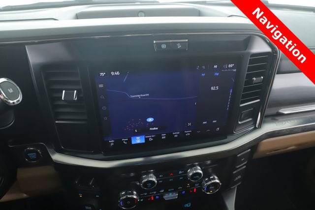 Used 2025 Ford F350 Lariat w/ Chrome Package image 5