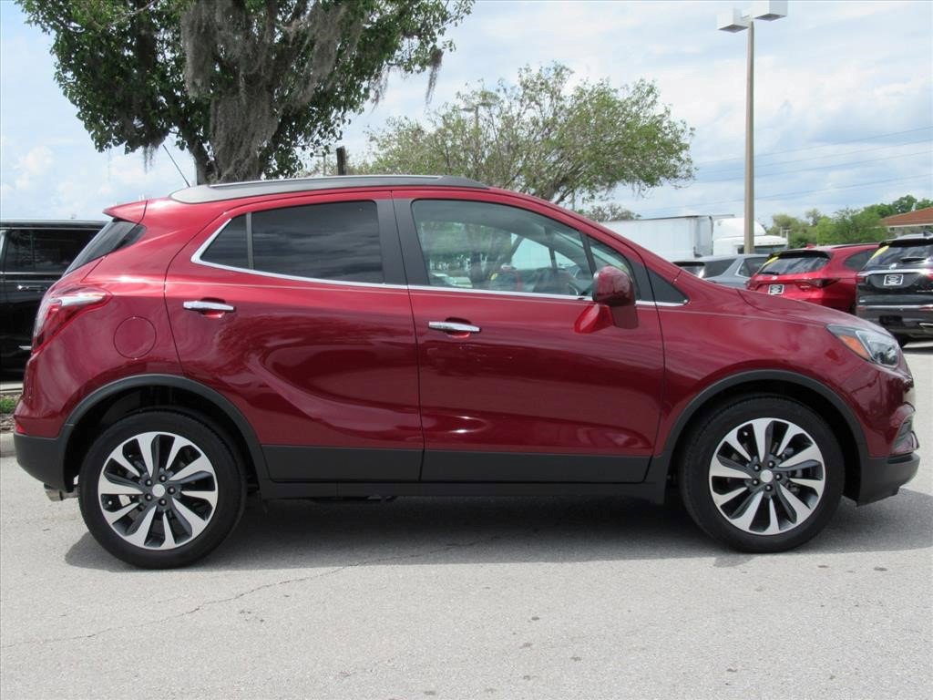 Certified 2022 Buick Encore Preferred w/ Safety Package FWD image 2
