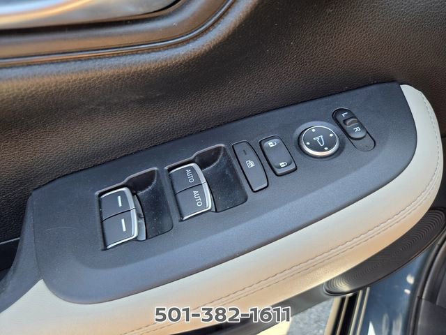 Used 2024 Honda HR-V EX-L image 32