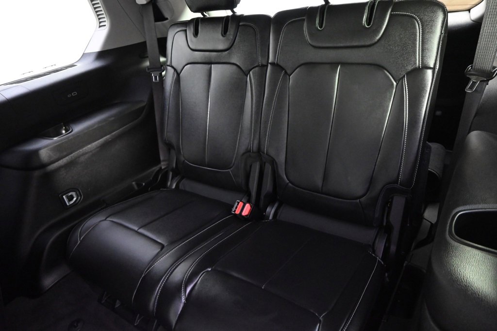 Used 2022 Jeep Grand Cherokee L Limited image 22