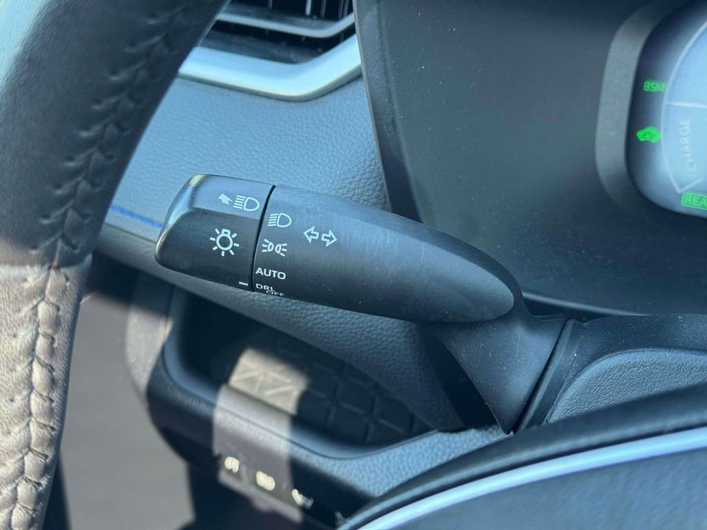Used 2024 Toyota RAV4 XSE w/ Advanced Technology Package AWD/4WD image 24