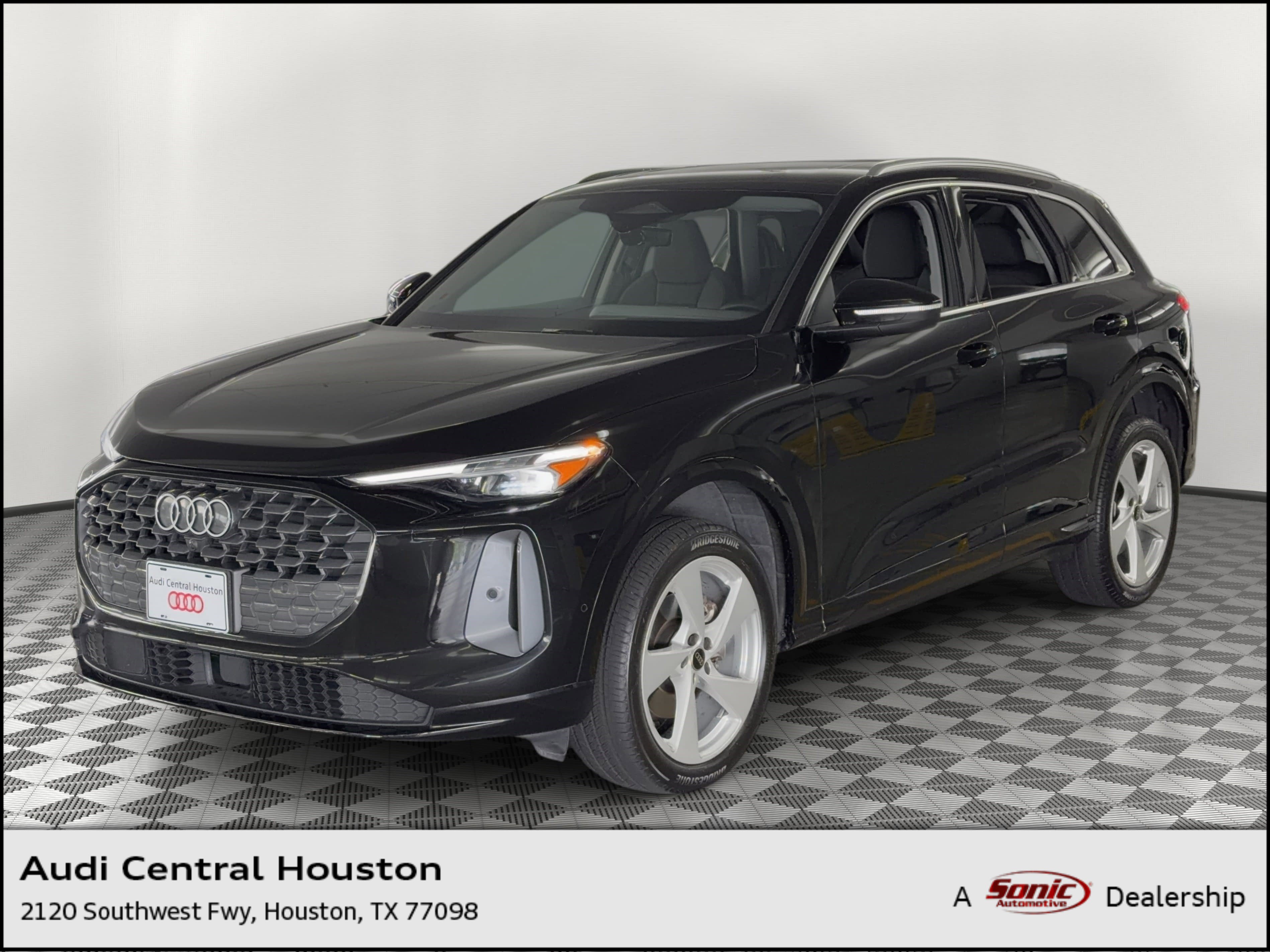 Certified 2025 Audi Q5 Premium Plus w/ Premium Plus