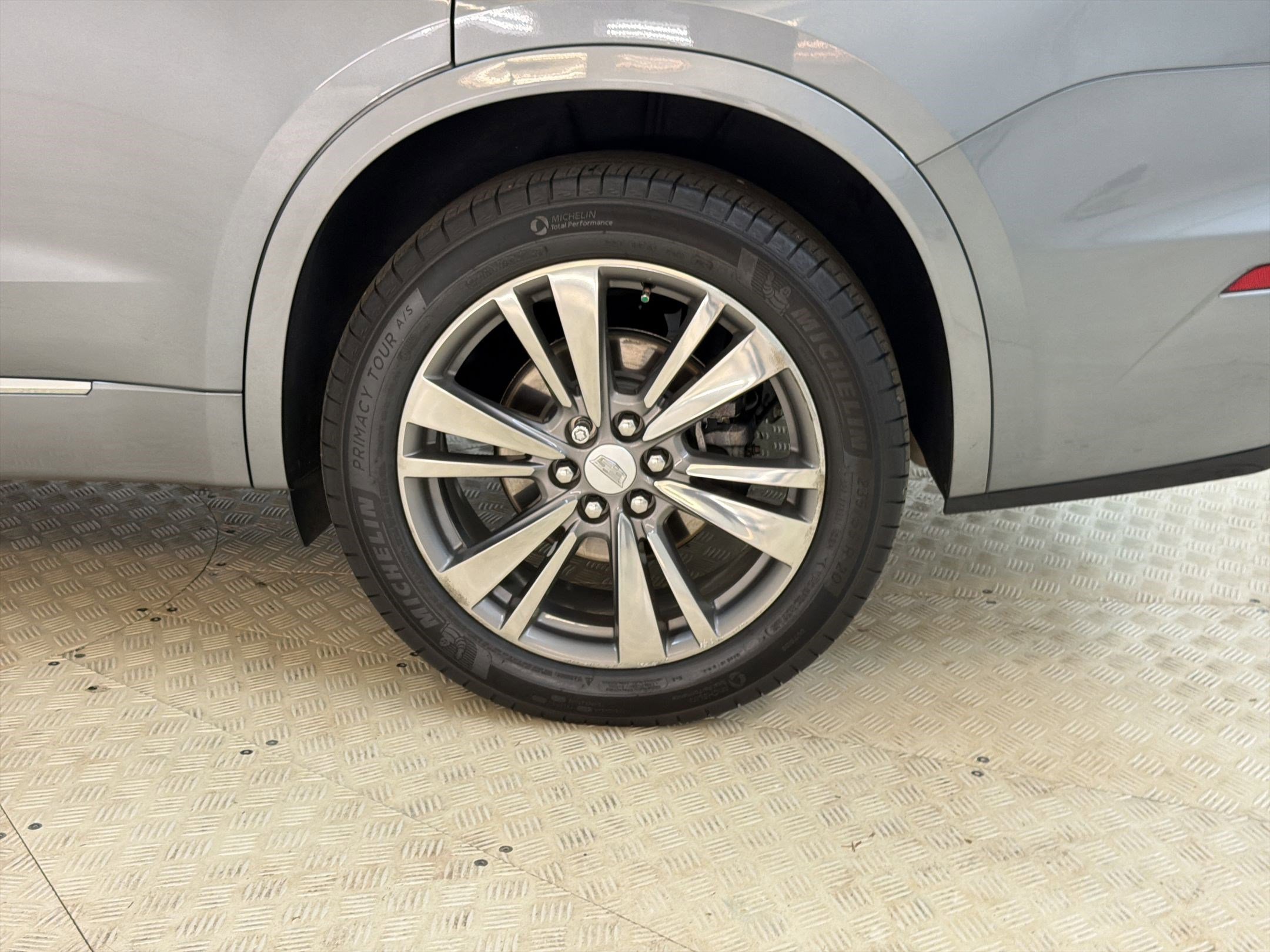 Used 2020 Cadillac XT6 Premium Luxury image 12