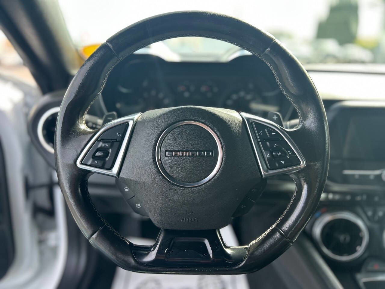 Used 2020 Chevrolet Camaro LT image 10