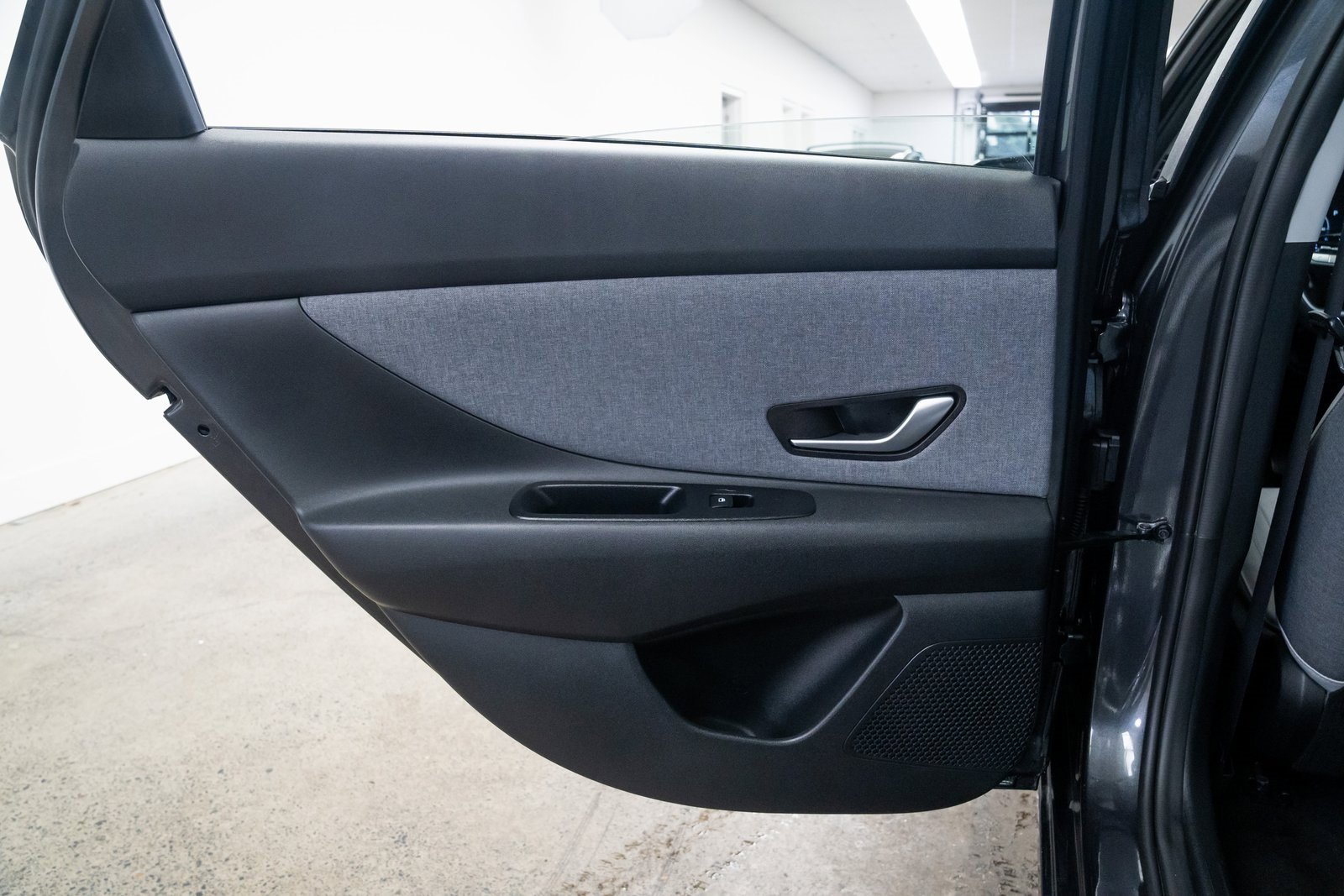 Used 2021 Hyundai Elantra Limited image 20