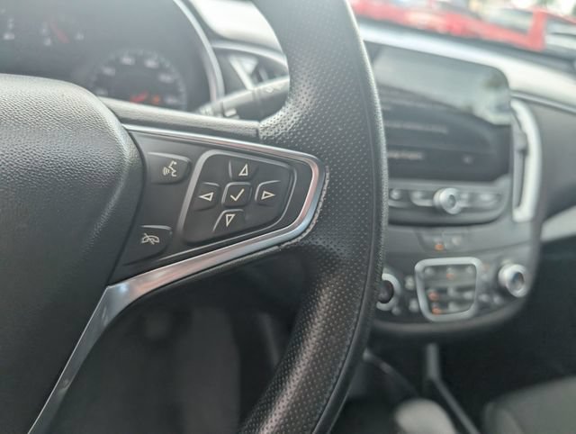 Used 2025 Chevrolet Malibu LT FWD image 21
