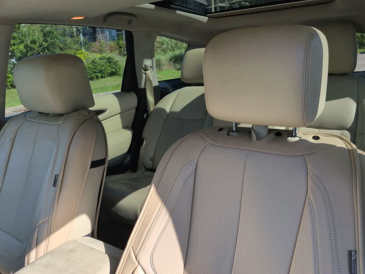 Used 2015 INFINITI QX60 FWD w/ Deluxe Touring Package image 8