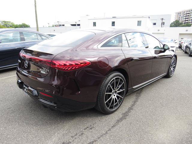 Used 2024 Mercedes-Benz EQS 580 4MATIC Sedan w/ Executive Interior Package image 4