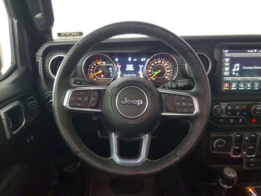 Used 2020 Jeep Wrangler Unlimited Sahara AWD/4WD image 13