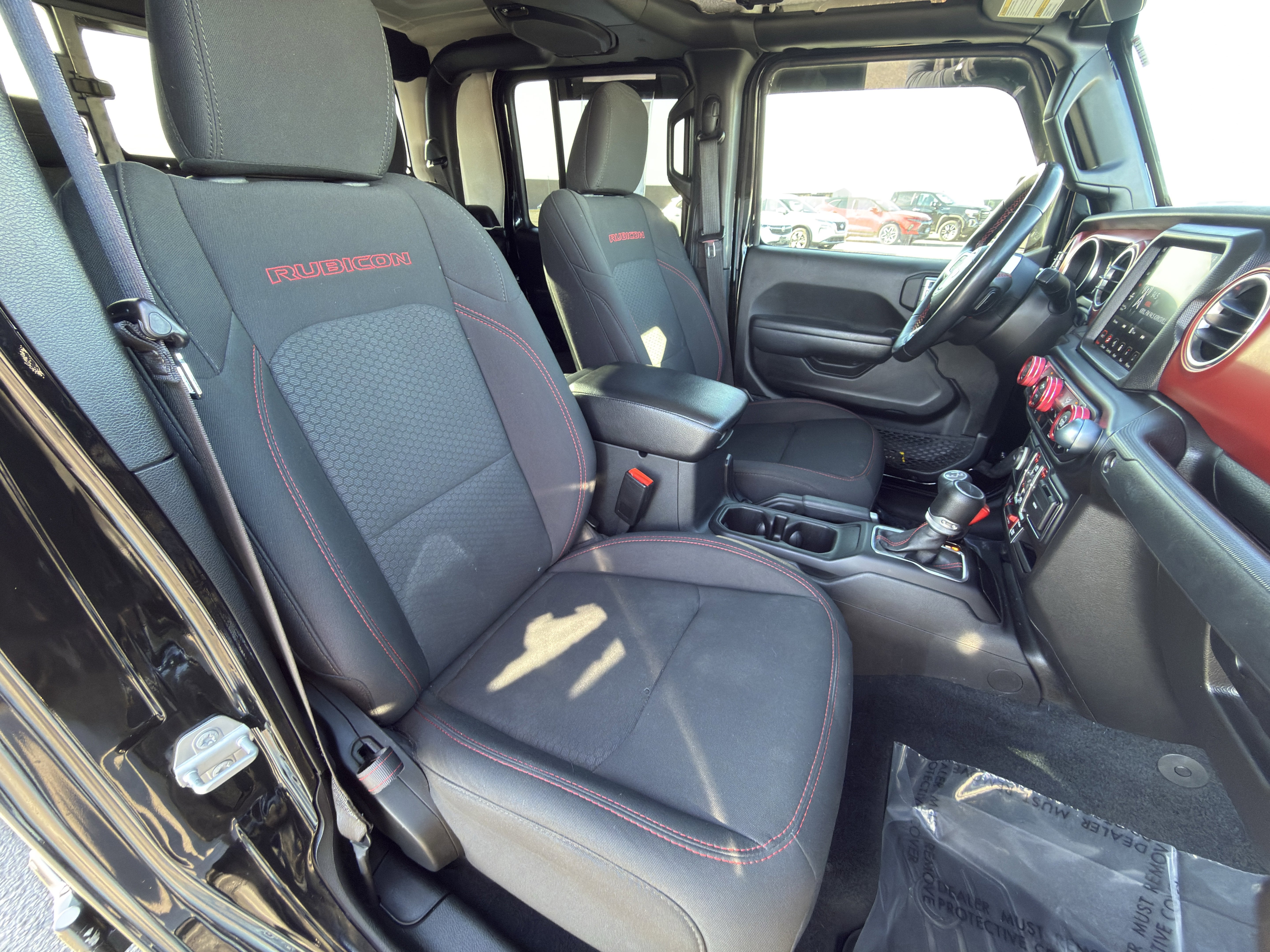 Used 2022 Jeep Gladiator Rubicon w/ Cold Weather Group image 12