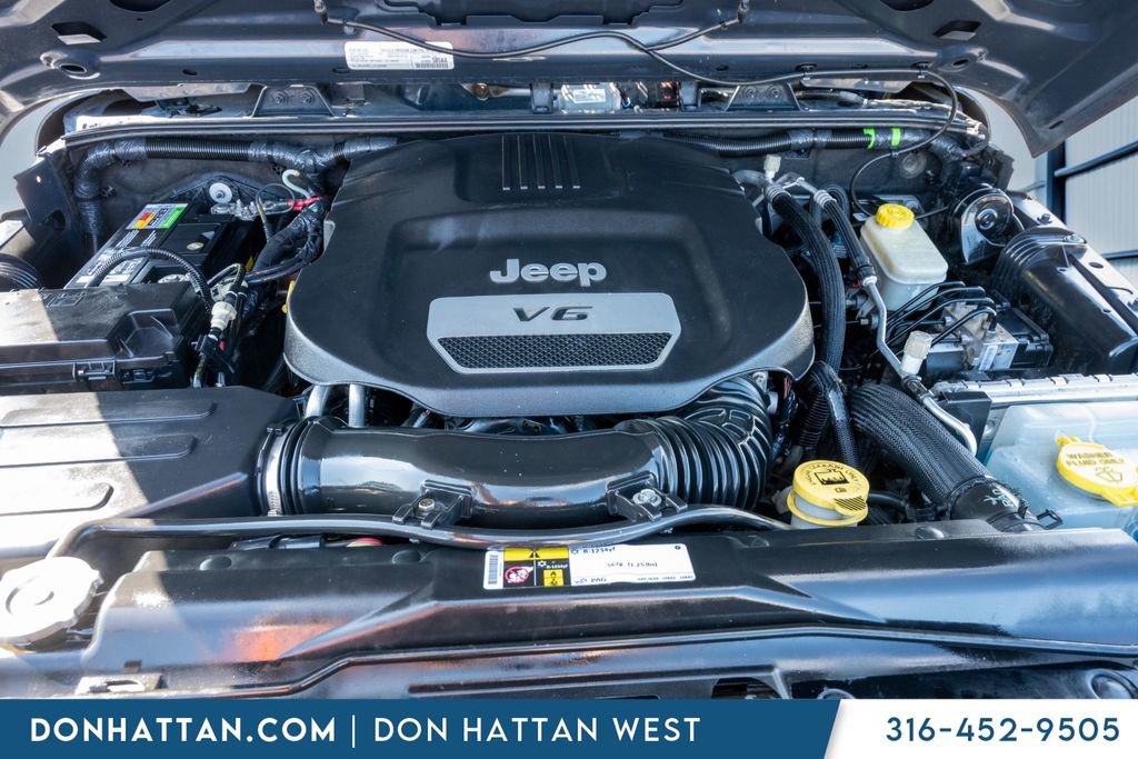 Used 2016 Jeep Wrangler Sport image 33