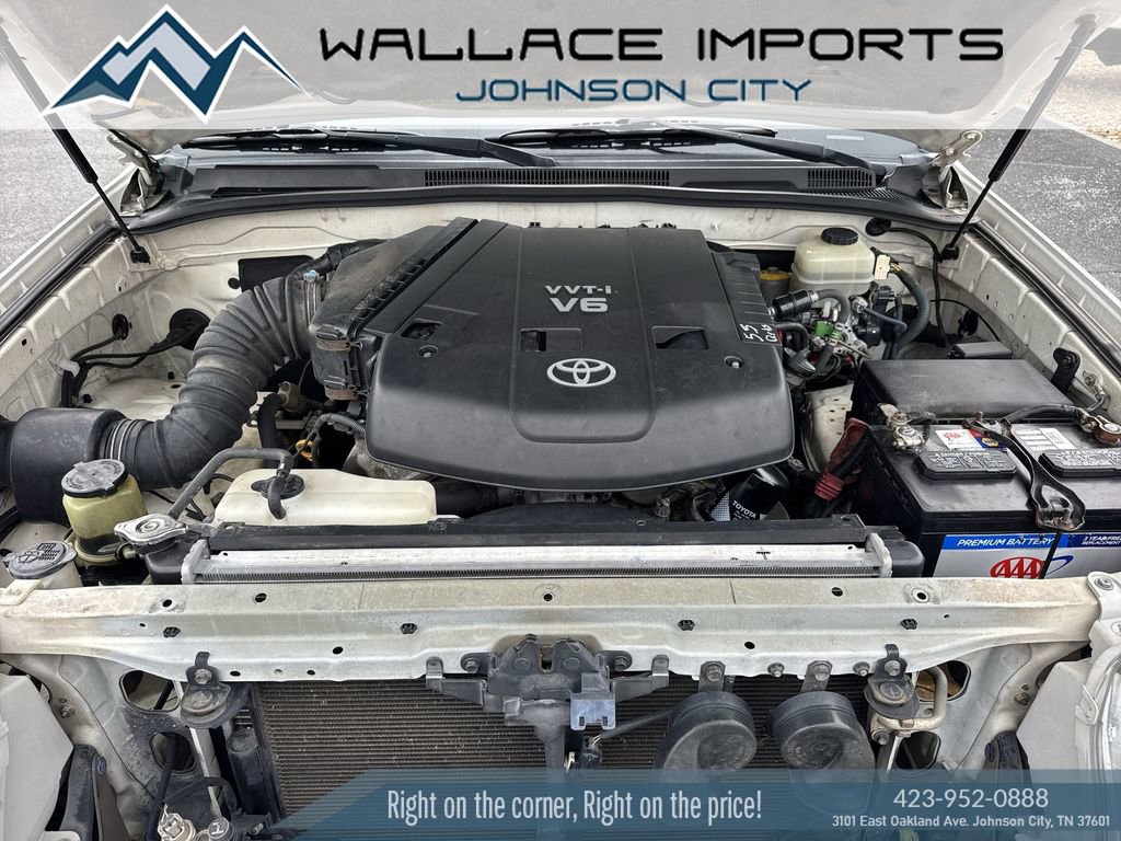 Used 2005 Toyota 4Runner Limited image 39