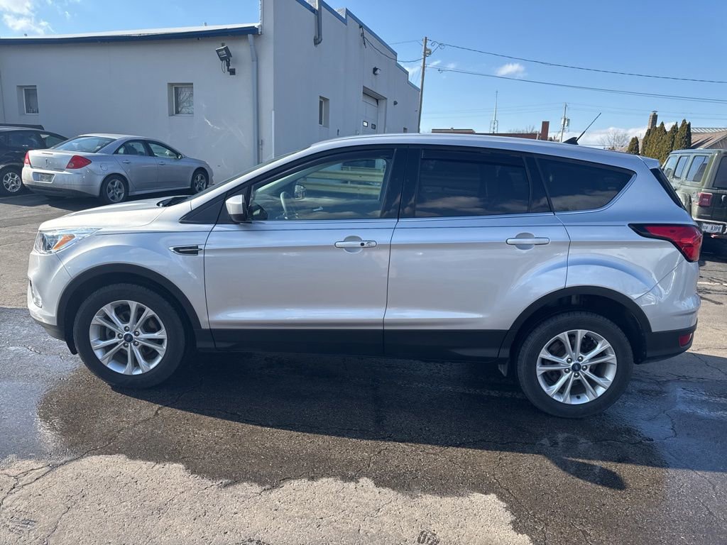 Certified 2019 Ford Escape SE image 13