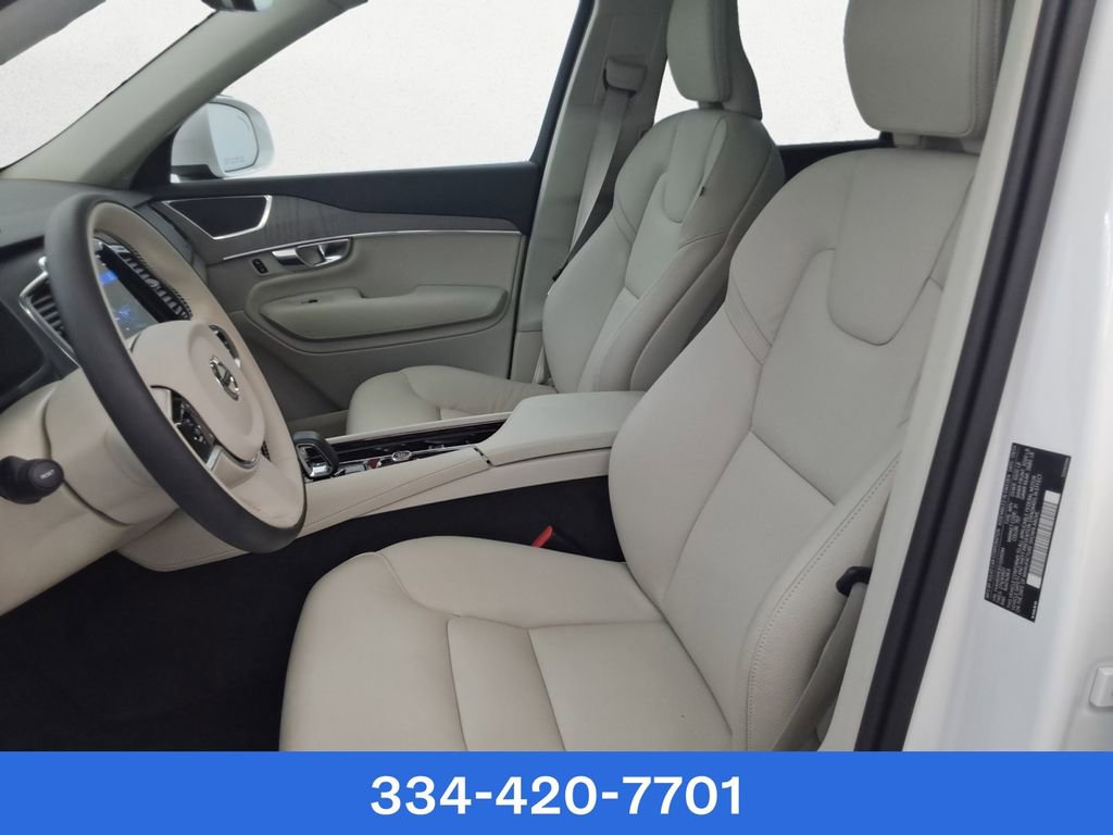 New 2025 Volvo XC90 T8 Plus w/ Protection Package Premier image 12