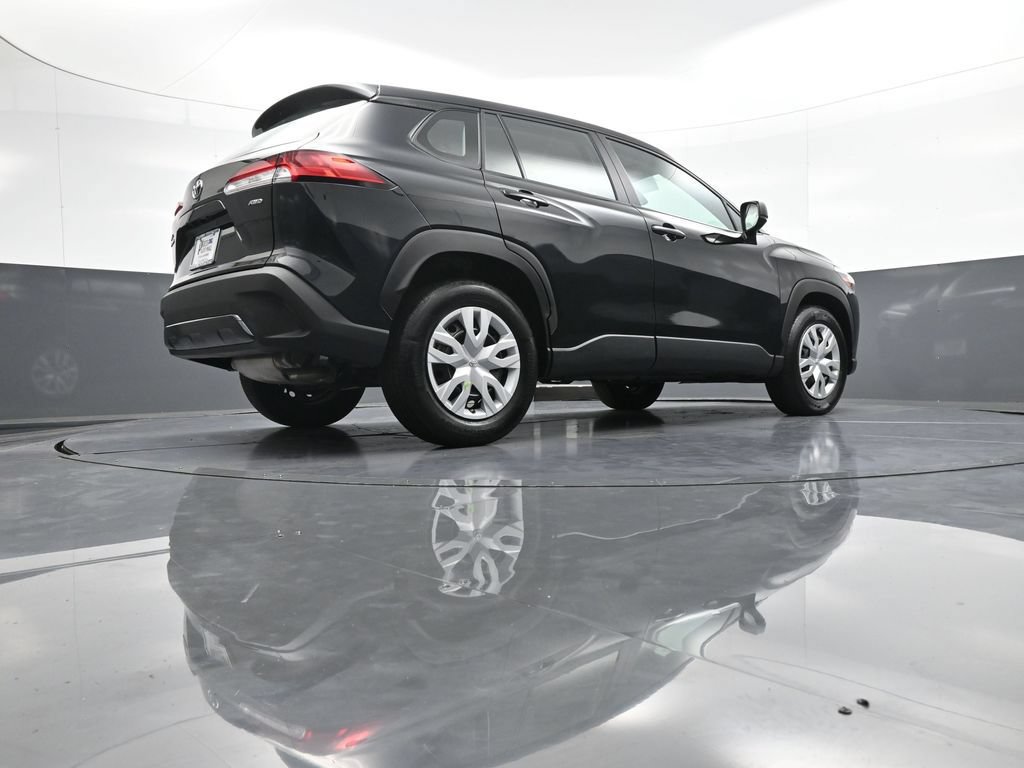 Certified 2022 Toyota Corolla Cross L AWD/4WD image 29