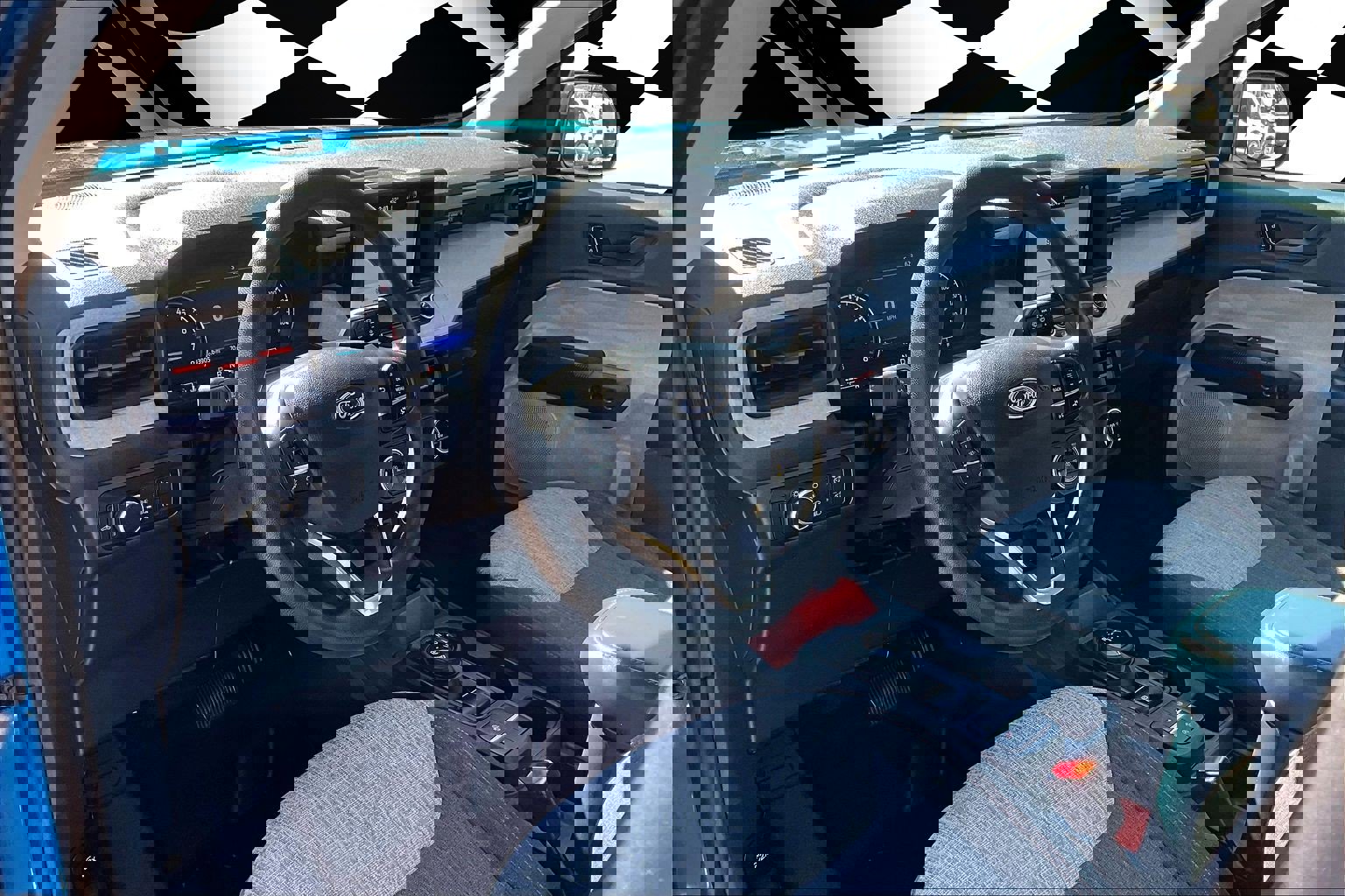 Used 2022 Ford Maverick XLT w/ Equipment Group 300A Standard image 11