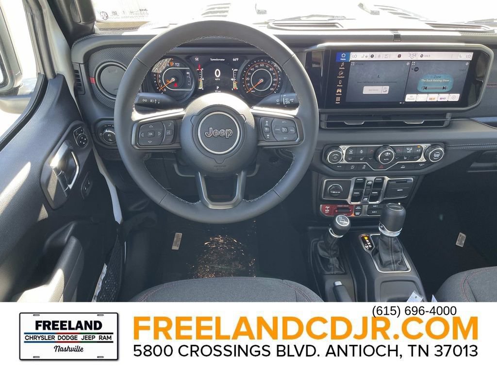 New 2025 Jeep Gladiator Rubicon w/ Convenience Group AWD/4WD image 11