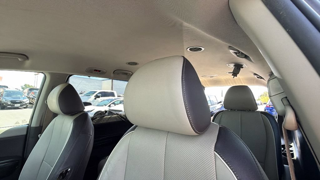 Used 2018 Kia Sedona SX Limited FWD image 20
