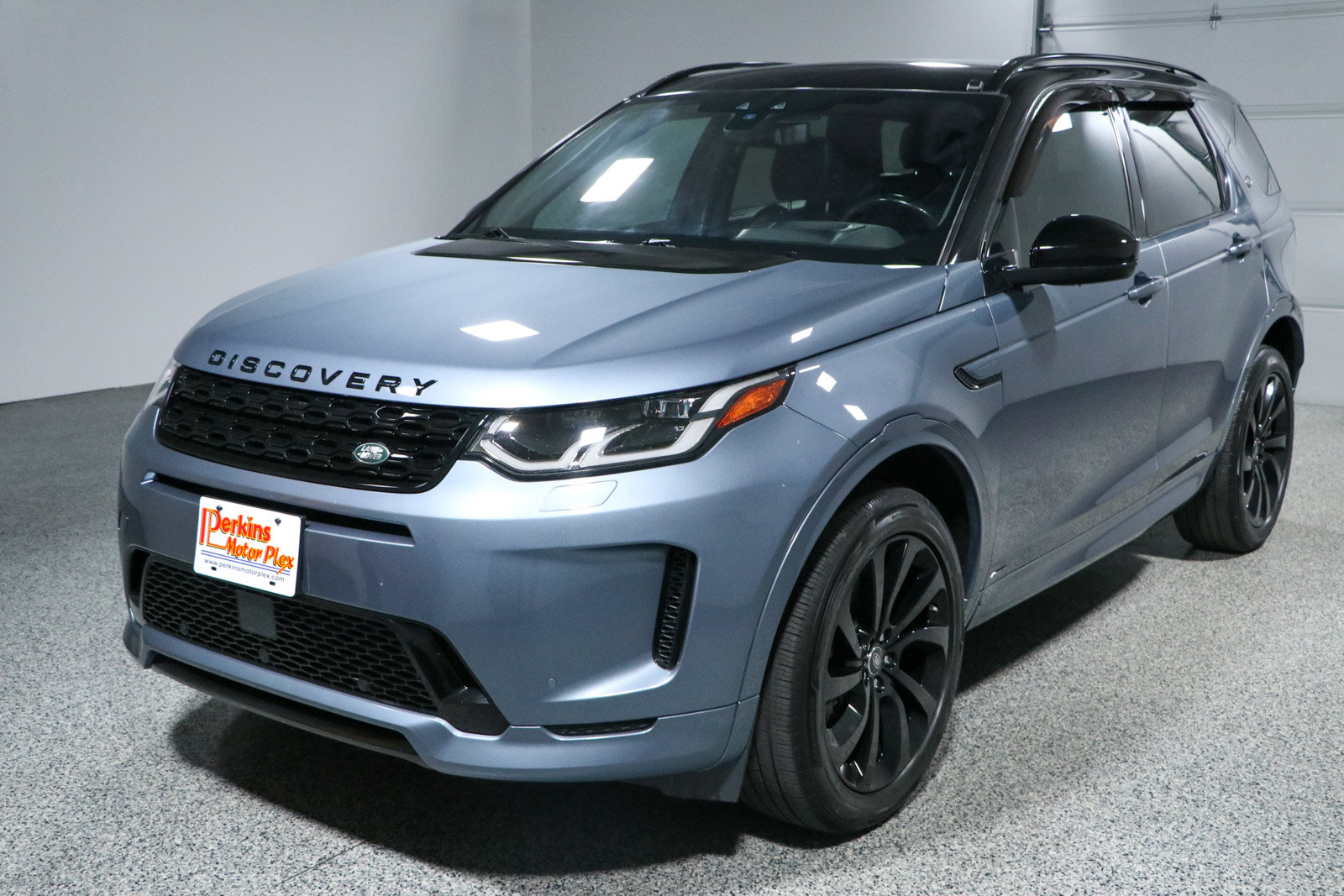 Used 2020 Land Rover Discovery Sport HSE R-Dynamic AWD/4WD image 33