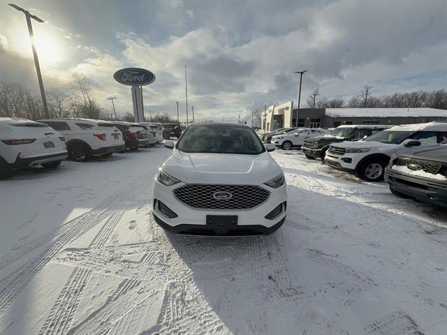 Certified 2023 Ford Edge SEL w/ Convenience Package image 10