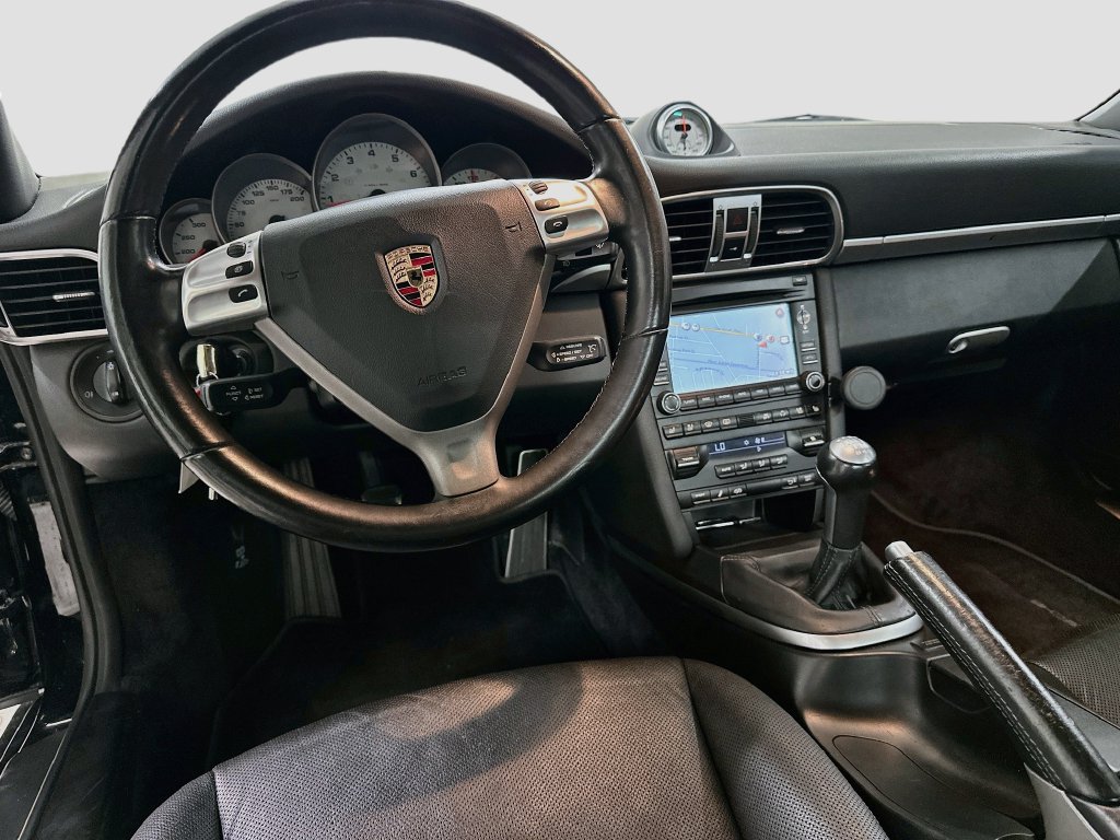 Used 2009 Porsche 911 Carrera S RWD image 21