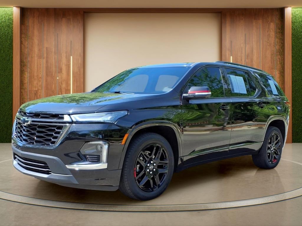 Certified 2023 Chevrolet Traverse Premier w/ Redline Edition FWD image 30