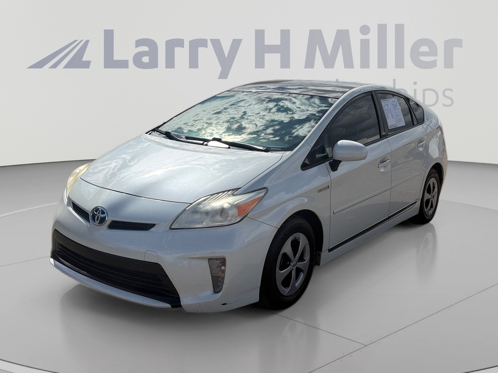 Used 2012 Toyota Prius Three w/ Solar Roof Pkg FWD image 1
