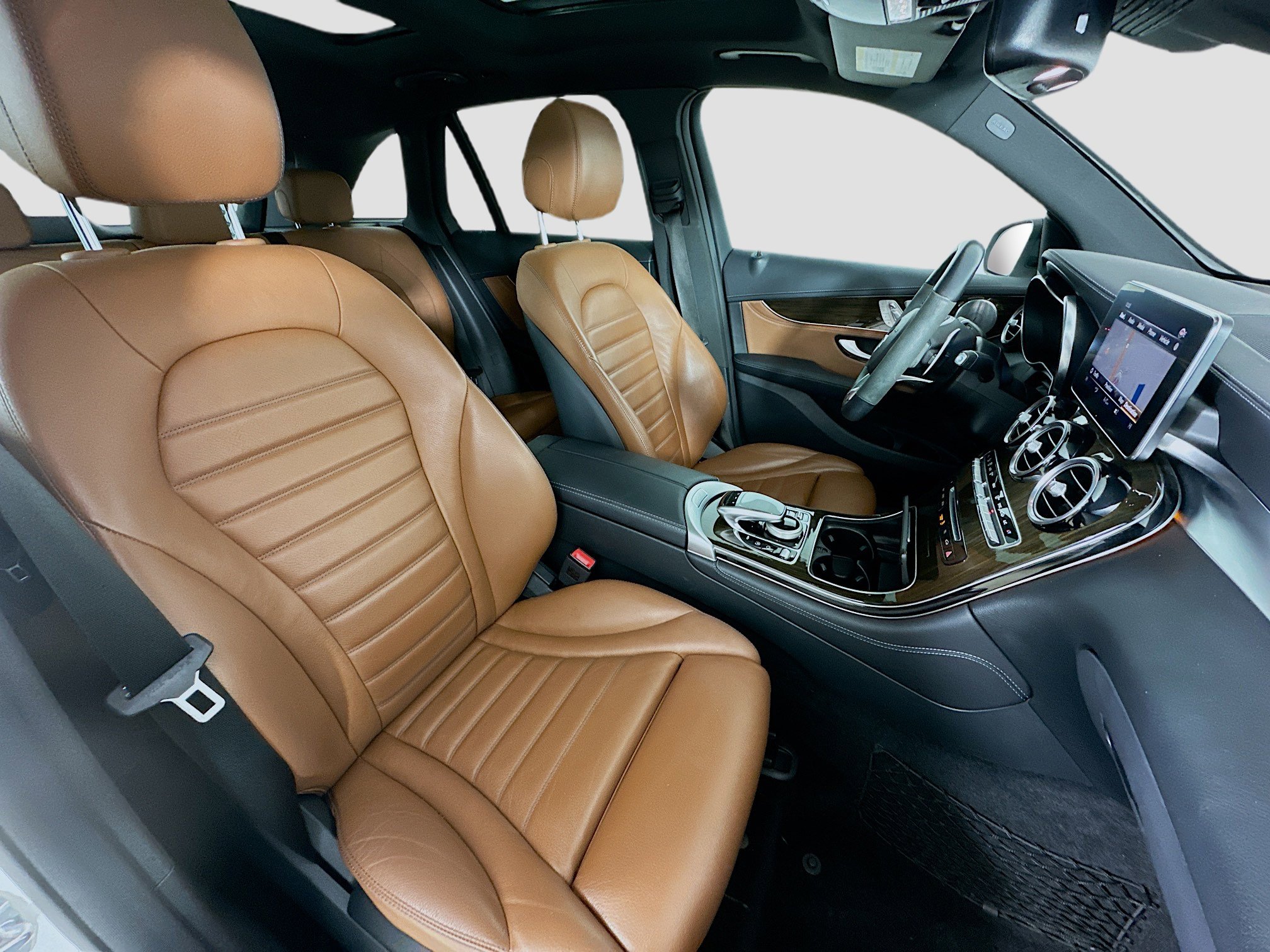 Certified 2019 Mercedes-Benz GLC 43 AMG 4MATIC image 36