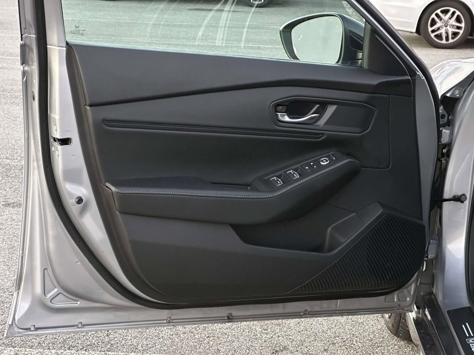 Used 2023 Honda Accord Sport image 17