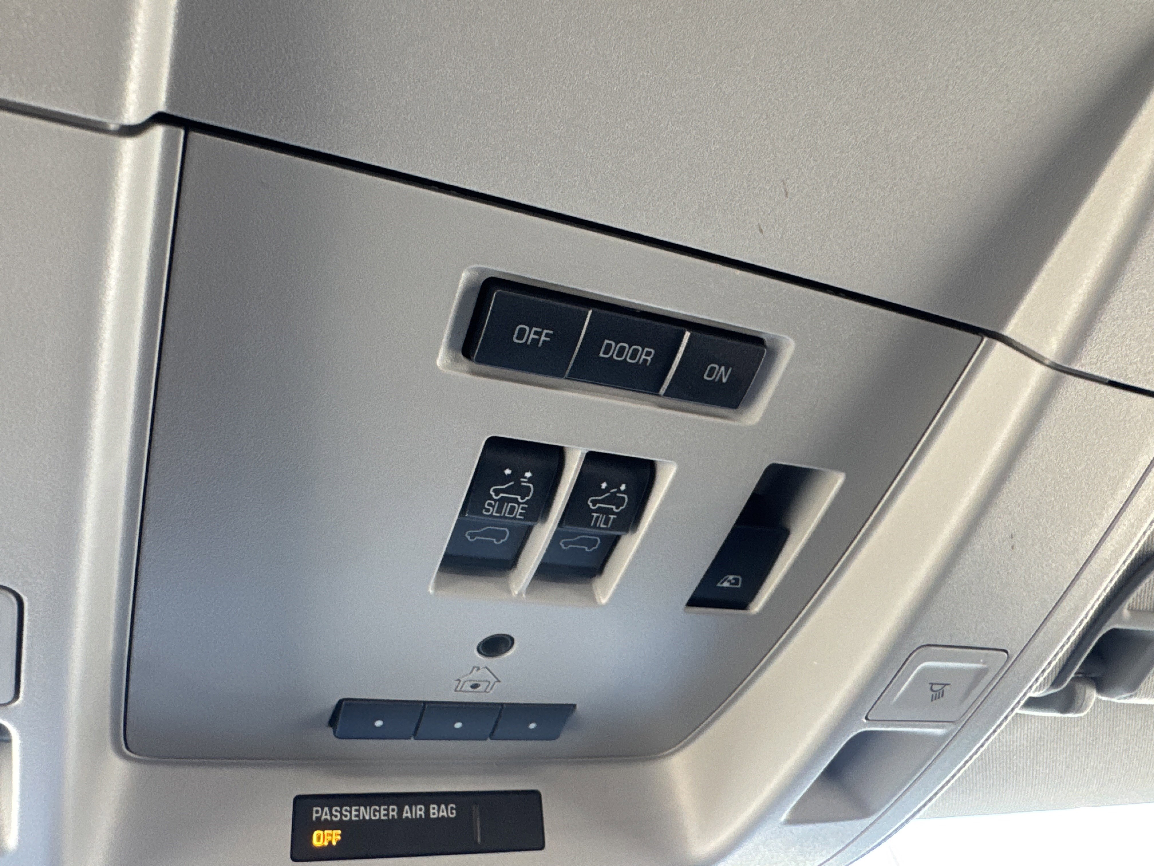 Used 2018 GMC Sierra 1500 Denali w/ Denali Ultimate Package image 32