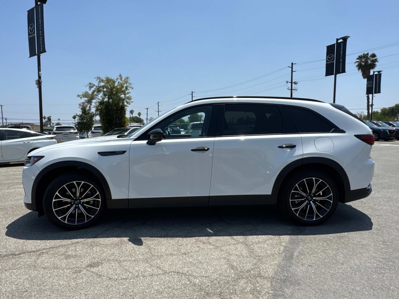 Certified 2025 MAZDA CX-70 Plug-In Hybrid w/ Premium Plus image 7