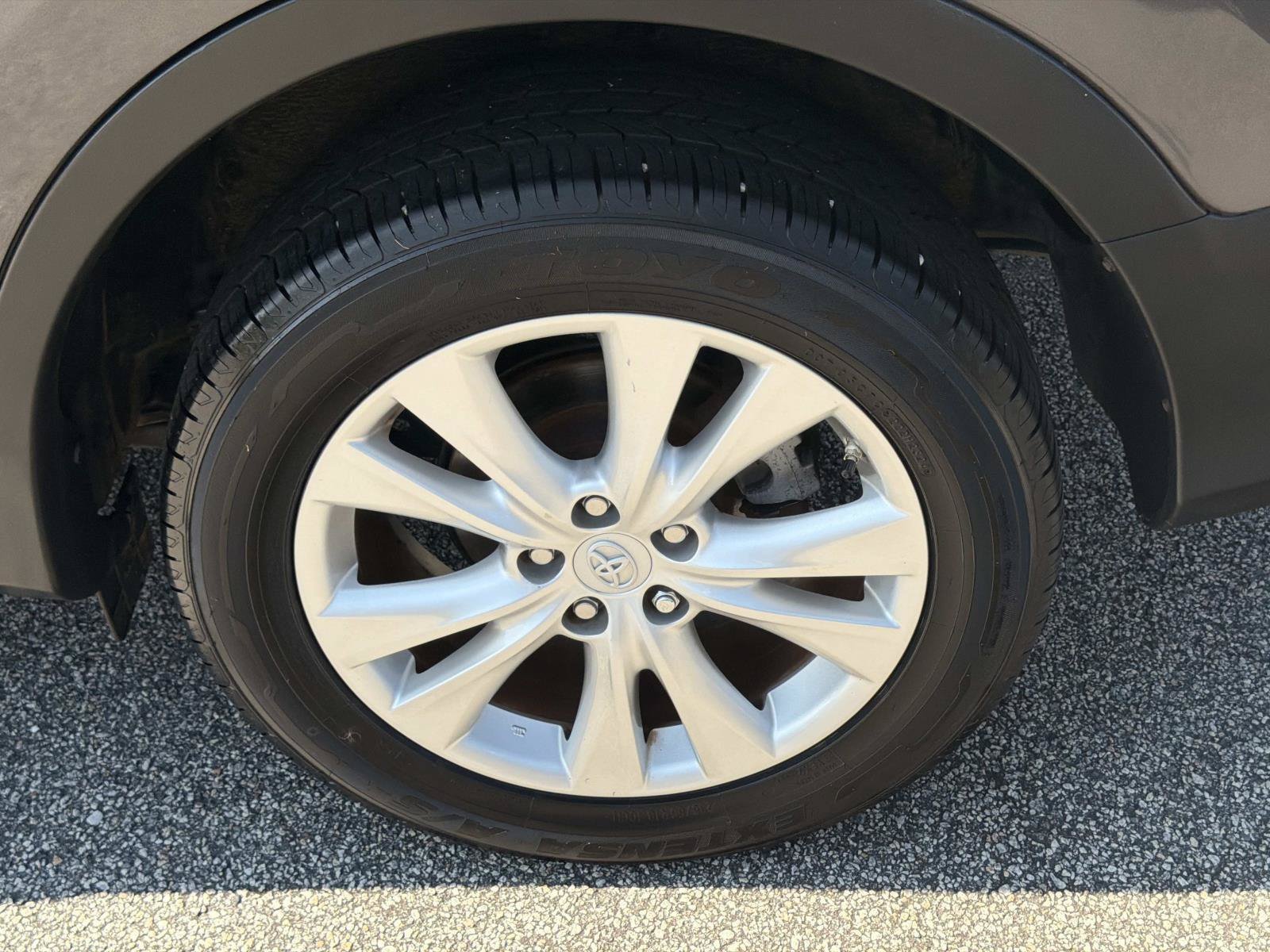 Used 2013 Toyota RAV4 Limited AWD/4WD image 20