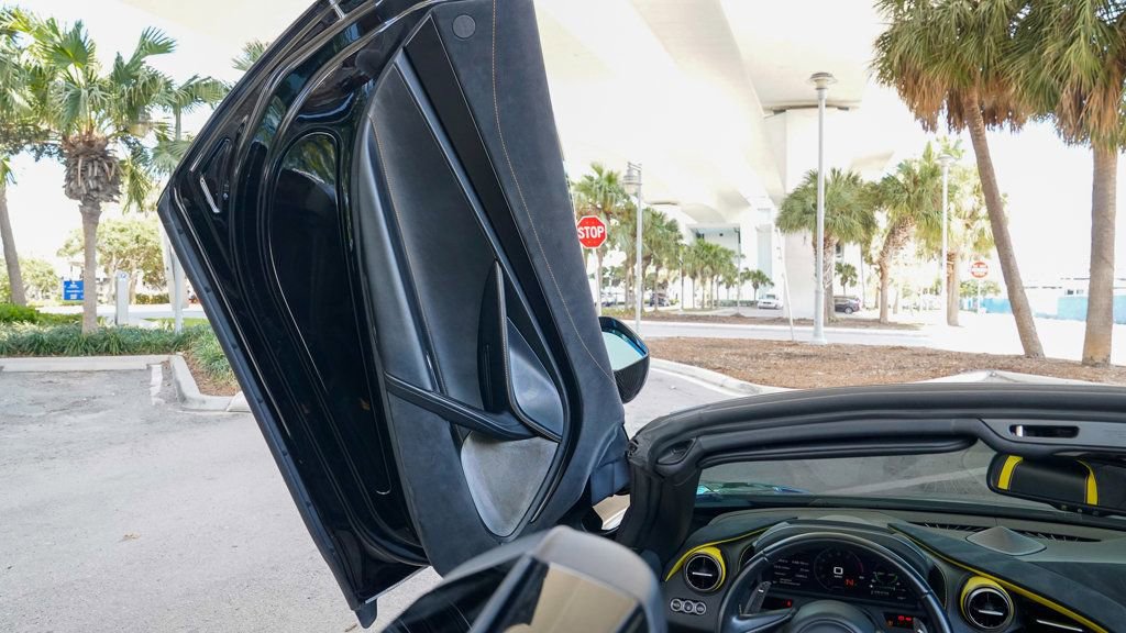 Used 2021 McLaren 720S Spider RWD image 42